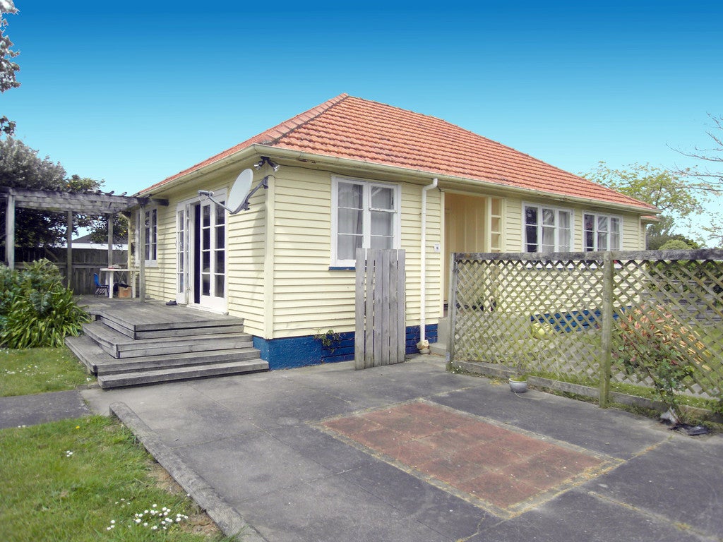 2 Gardiner Place, Fairfield, Hamilton - Carousel 1