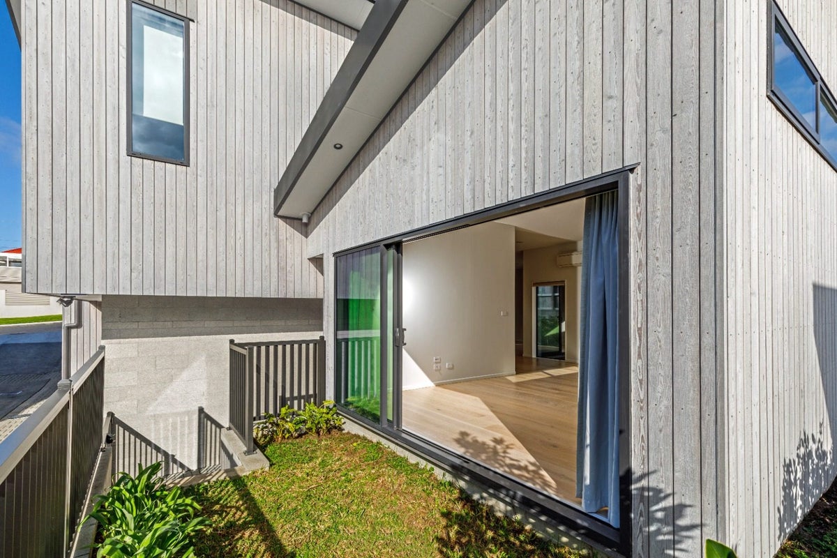 8 Matau Way, Hauraki, Auckland - Carousel 20