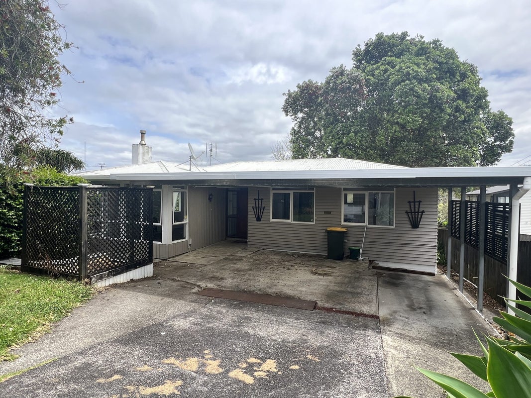 4 Elliott Avenue, Bayview, Auckland - Carousel 2