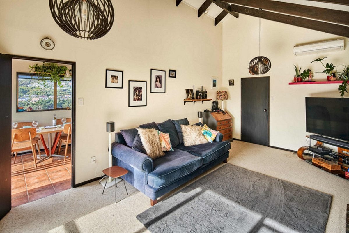 9 KENEF RD, PAREMATA, PORIRUA - Carousel 2