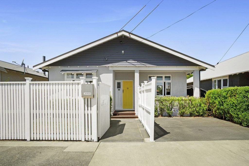 50 William Street, Petone, Lower Hutt - Carousel 12