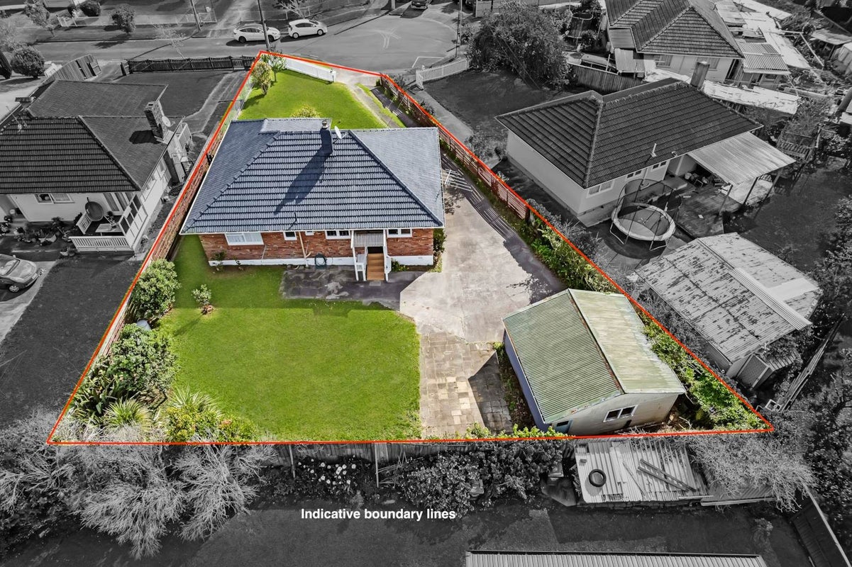 7 Cordelia Place, New Windsor, Auckland City, Auckland - Carousel 25