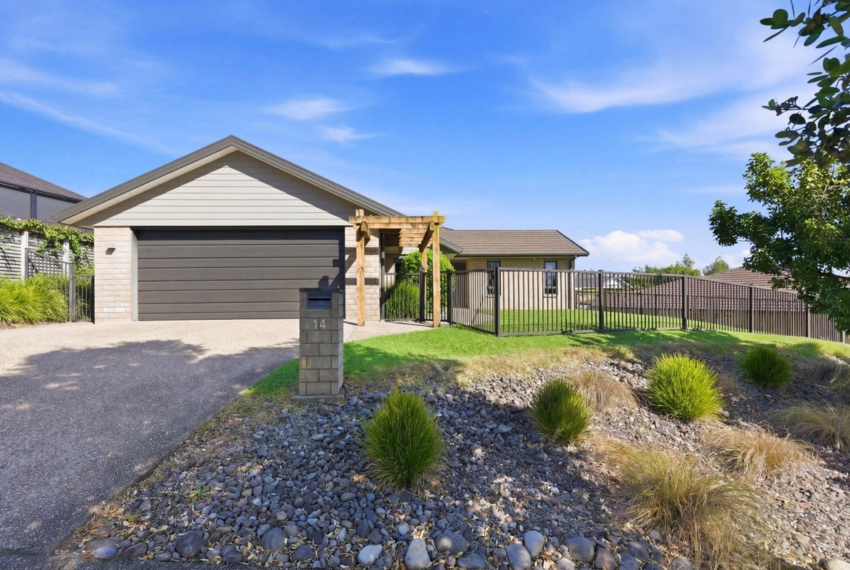 14 Caldera Crescent, Pyes Pa, Tauranga - Carousel 24