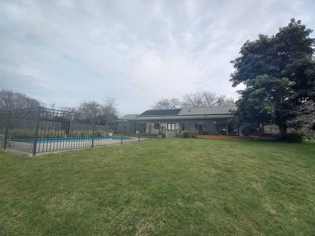 1/442 Airport Road, Rukuhia, Hamilton - Carousel 13