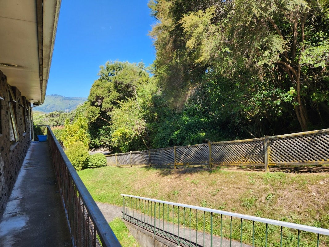6/273 GROUNSELL CRES, BELMONT, LOWER HUTT - Carousel 11