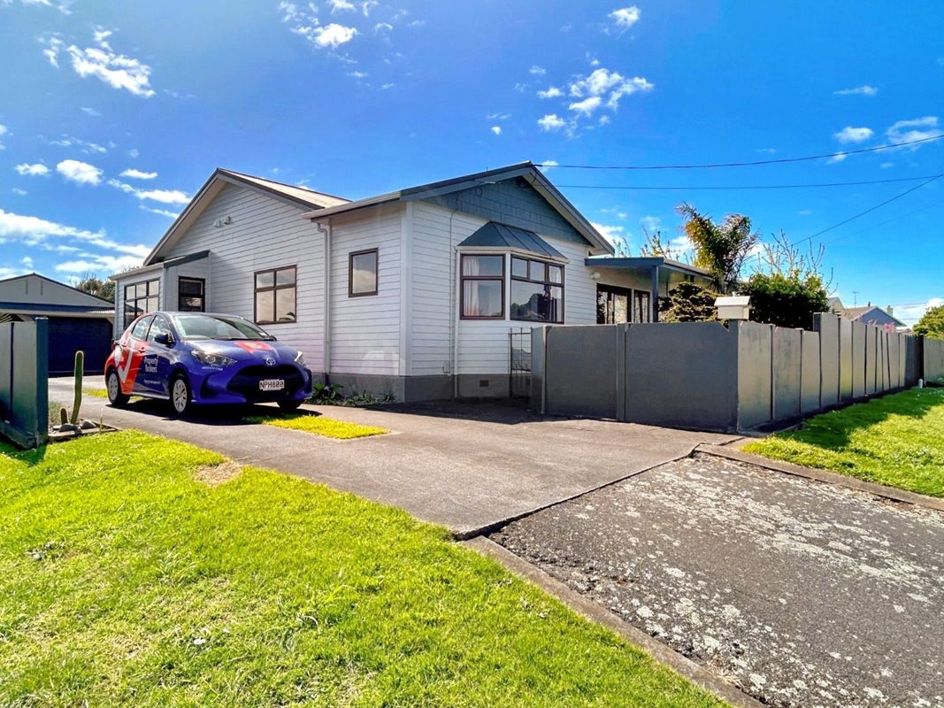 8 Durham Road, Springvale, Whanganui - Carousel 2
