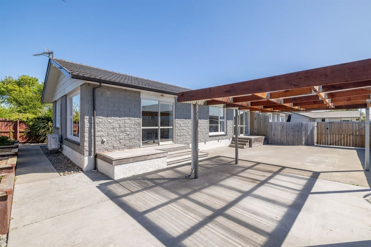 2/7 Farnborough Street, Aranui, Christchurch - Carousel 16