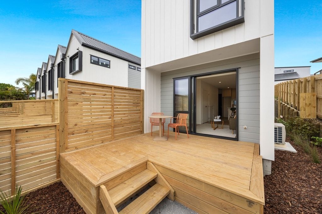 30E Flaxdale Street, Birkdale, Auckland - Carousel 14