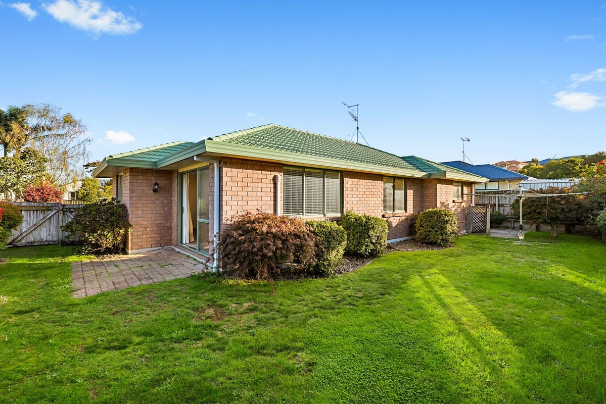 10 Dorchester Place, Nawton, Hamilton - Carousel 12