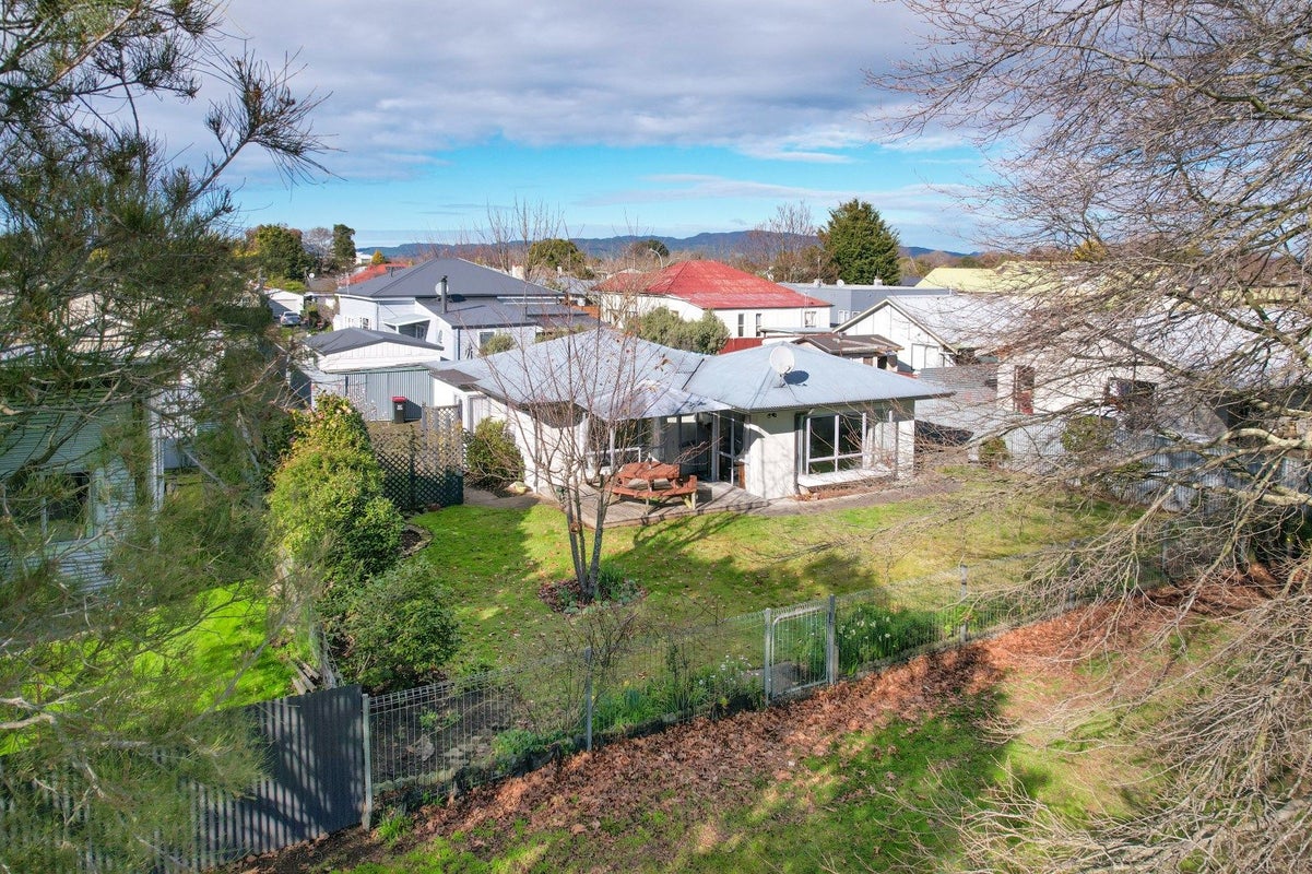 417A Townshend Street, Saint Leonards, Hastings - Carousel 1