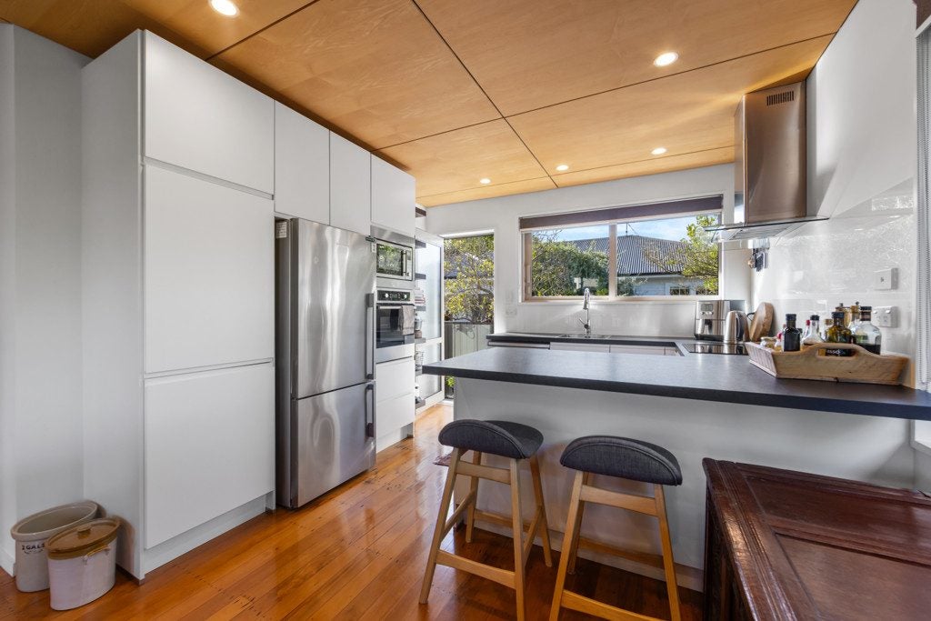 108 Hawthorne Street, Strowan, Christchurch - Carousel 2