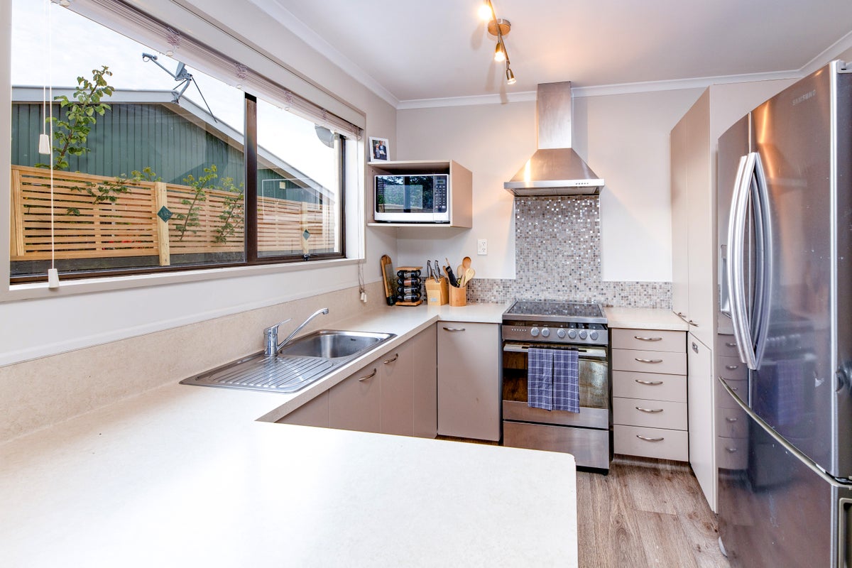 4/93 Tennyson Street, Sydenham, Christchurch - Carousel 2
