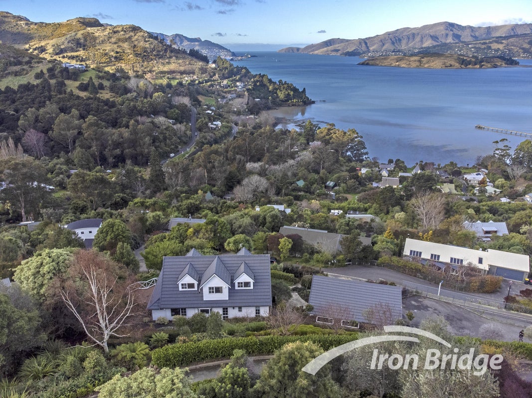 2 Hyland Brae, Governors Bay, Lyttelton - Carousel 26