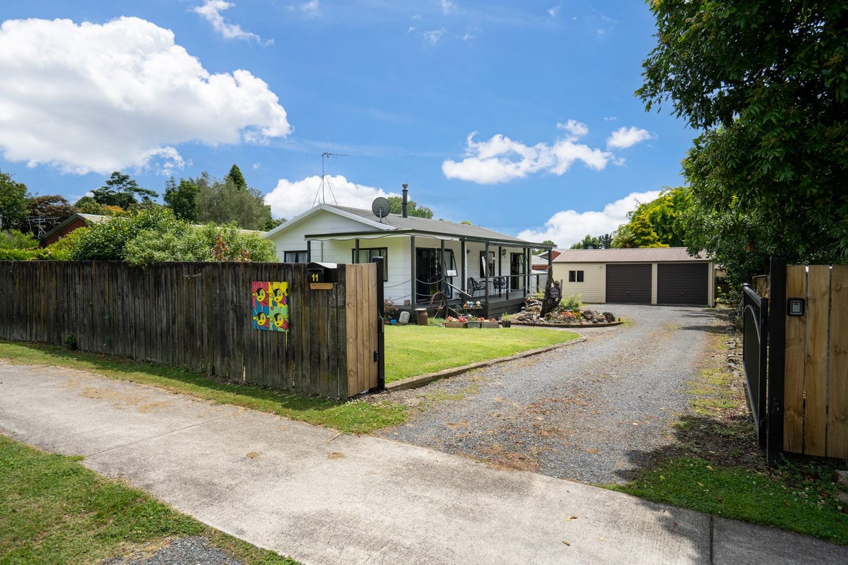 11 Pope Terrace, Leamington, Cambridge - Carousel 1