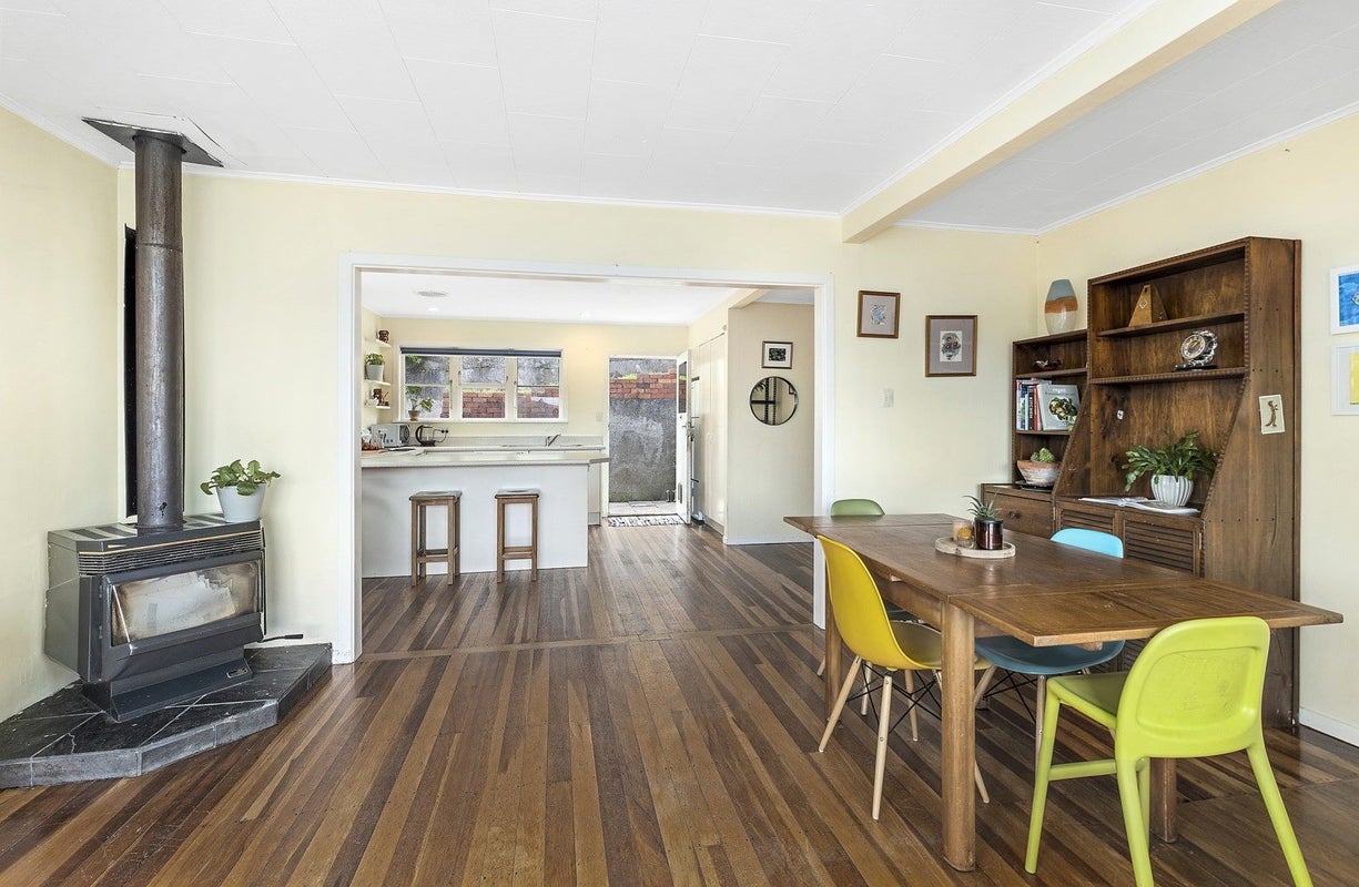 26 Bedford Street, Northland, Wellington - Carousel 1