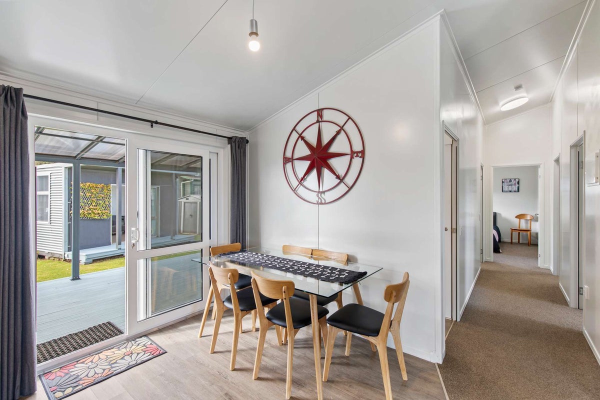 10 Karaka Street, Castlecliff, Whanganui - Carousel 20