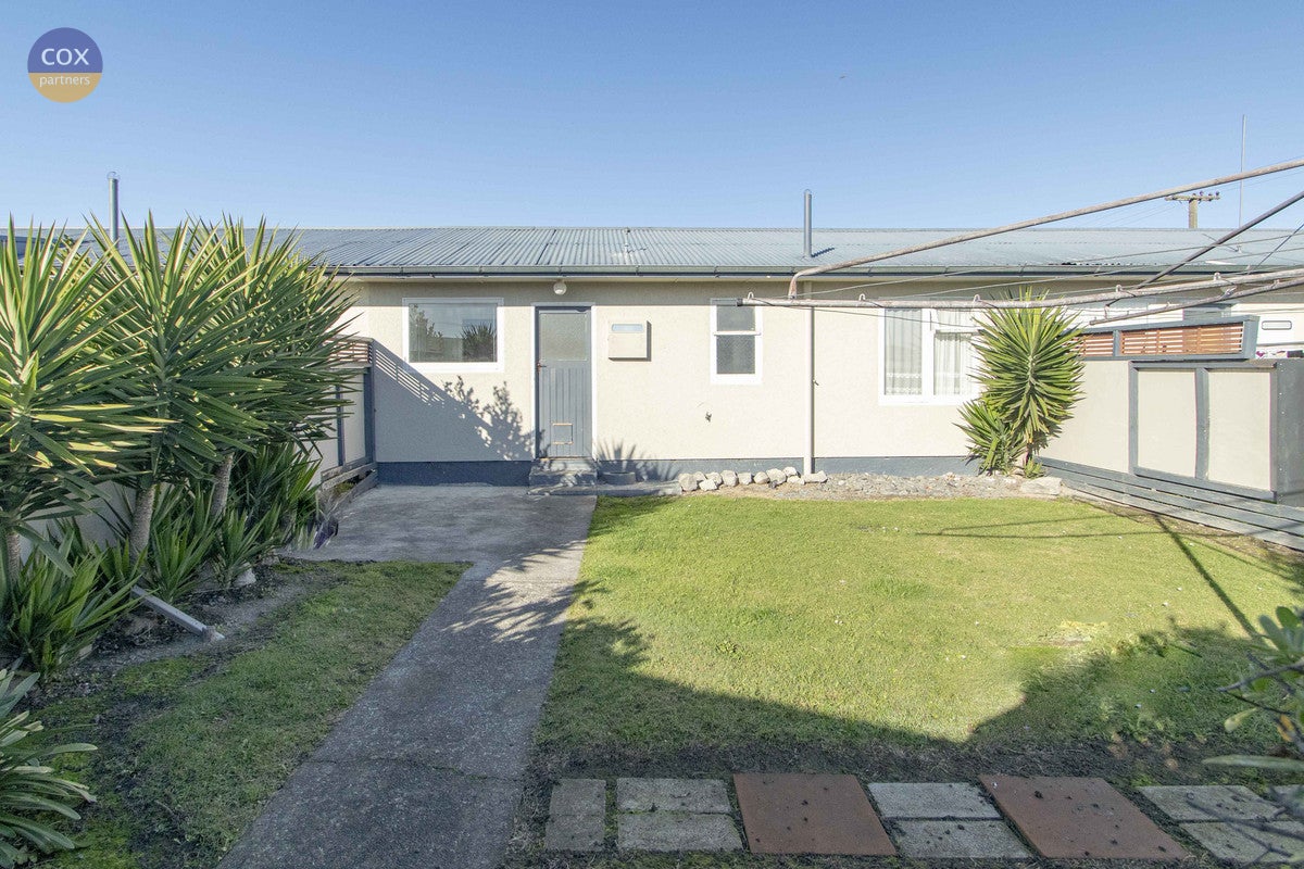 2/3 Merton Crescent, Pirimai, Napier - Carousel 1