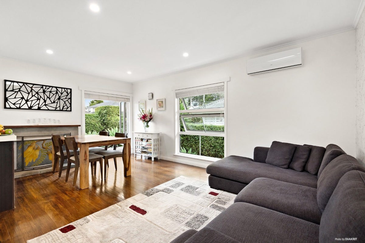 2/9 Bowling Avenue, Epsom, Auckland - Carousel 2