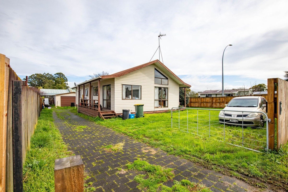 137 Bankwood Road, Chartwell, Hamilton - Carousel 1