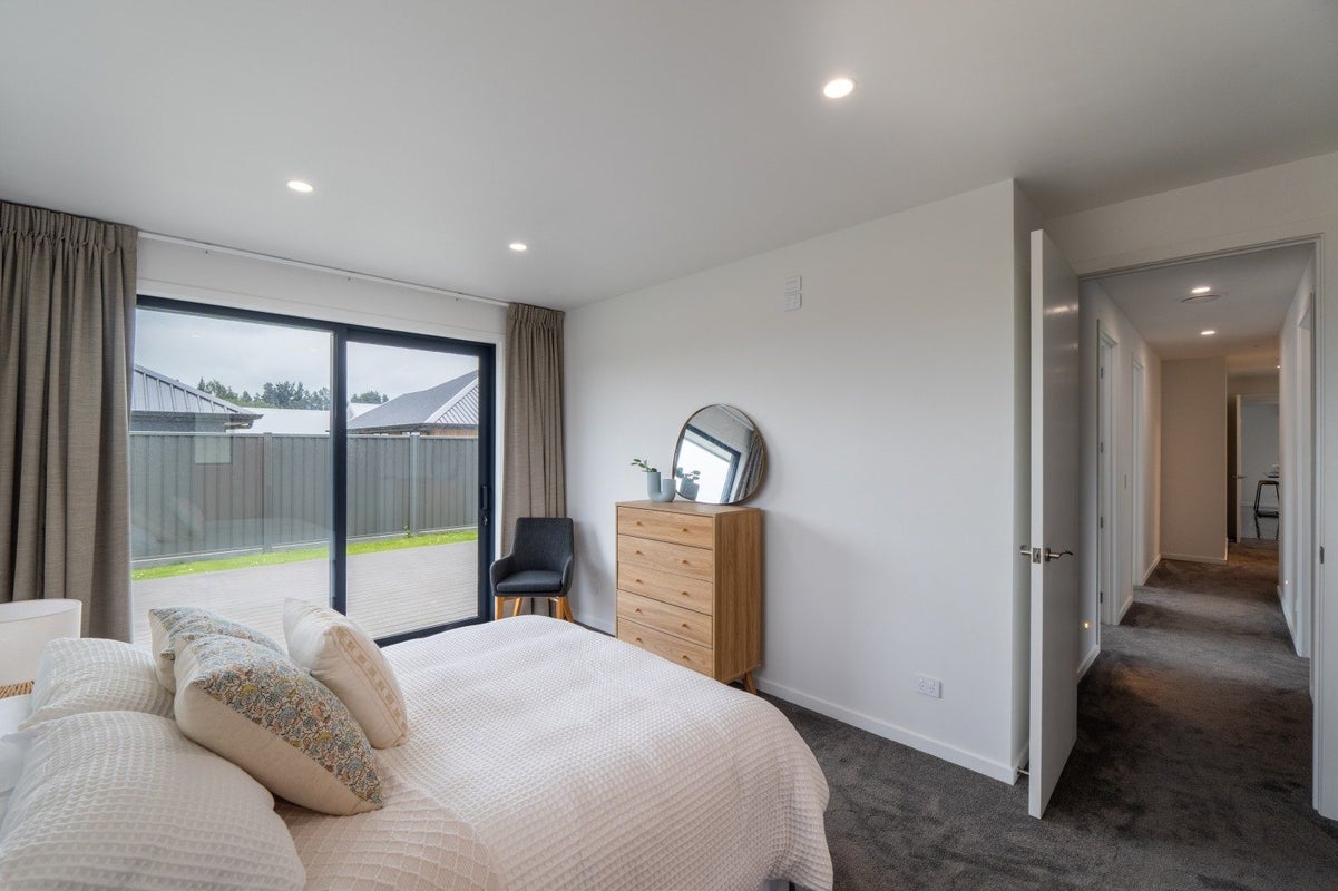 101 Hoffman Court, Waikiwi, Invercargill - Carousel 42