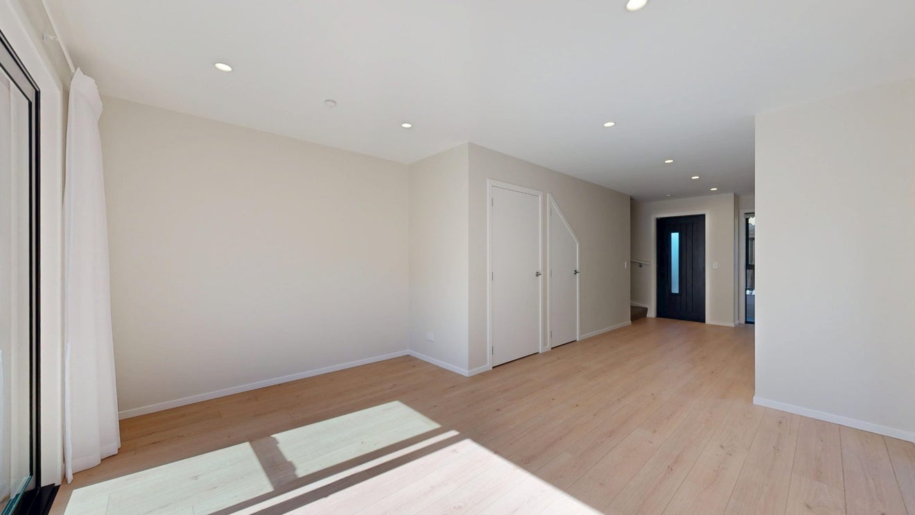 68A Derwent Street, Island Bay, Wellington - Carousel 2