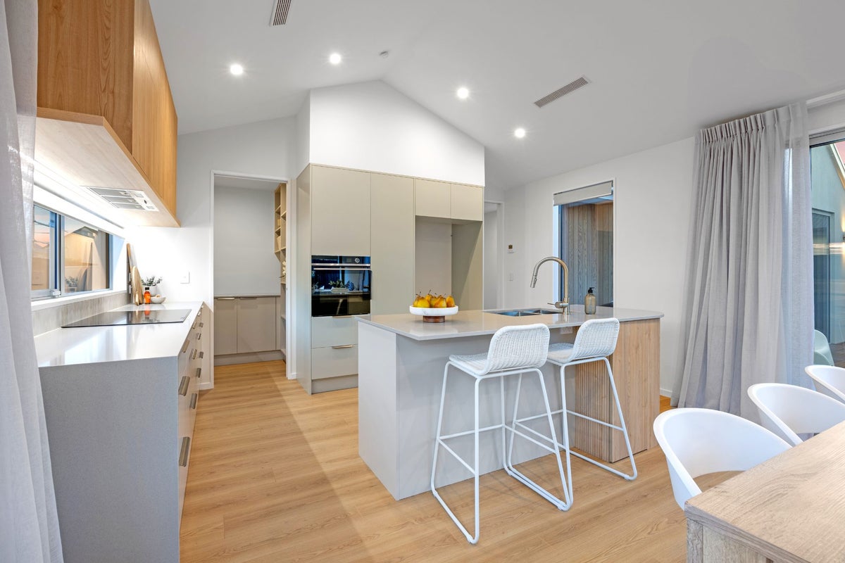 43 Georgina Street, Marshland, Christchurch - Carousel 2