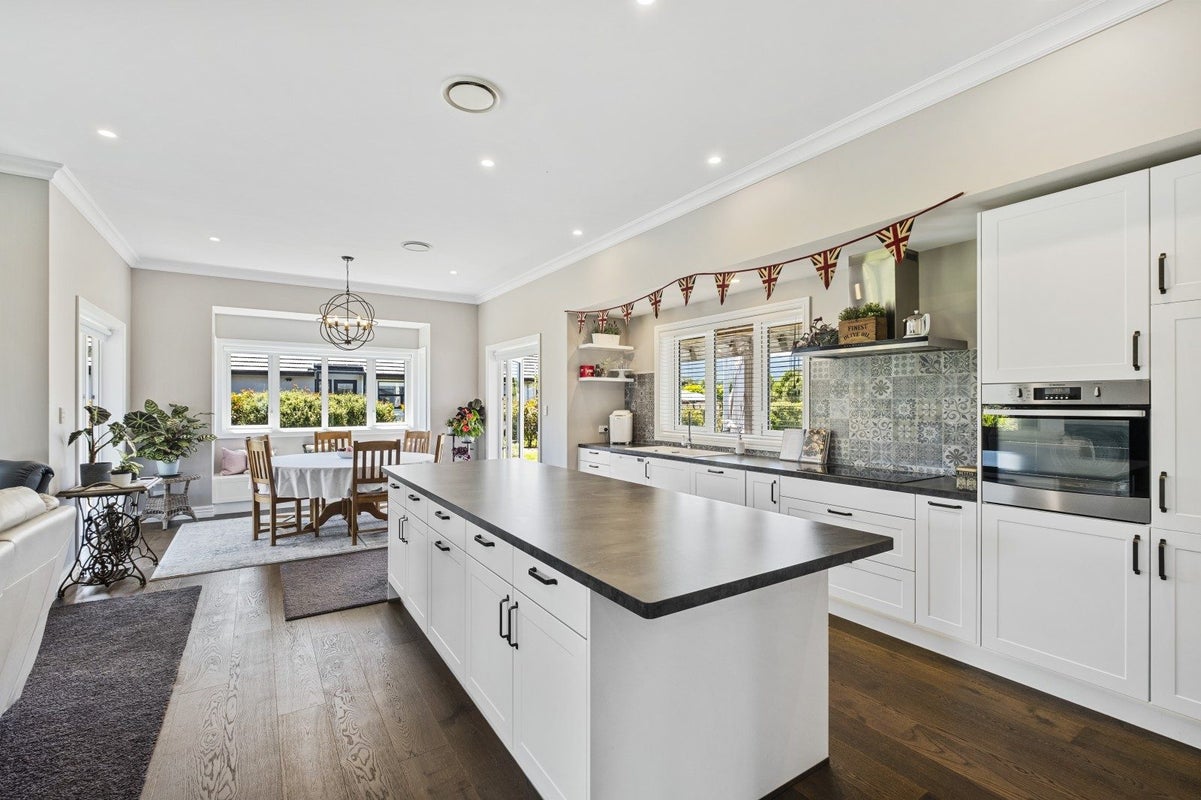 12 Ewen Place, Hanmer Springs, Hamner Springs - Carousel 2