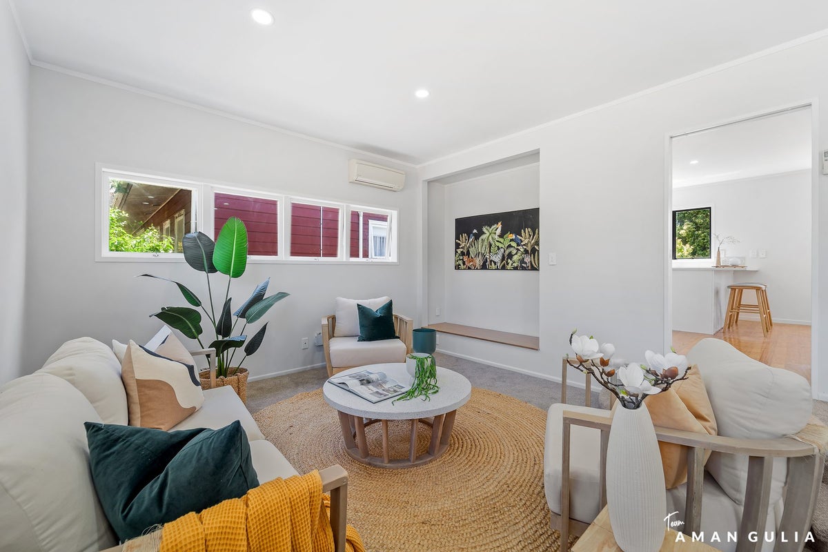 7 Currie Avenue, Hillsborough, Auckland - Carousel 2