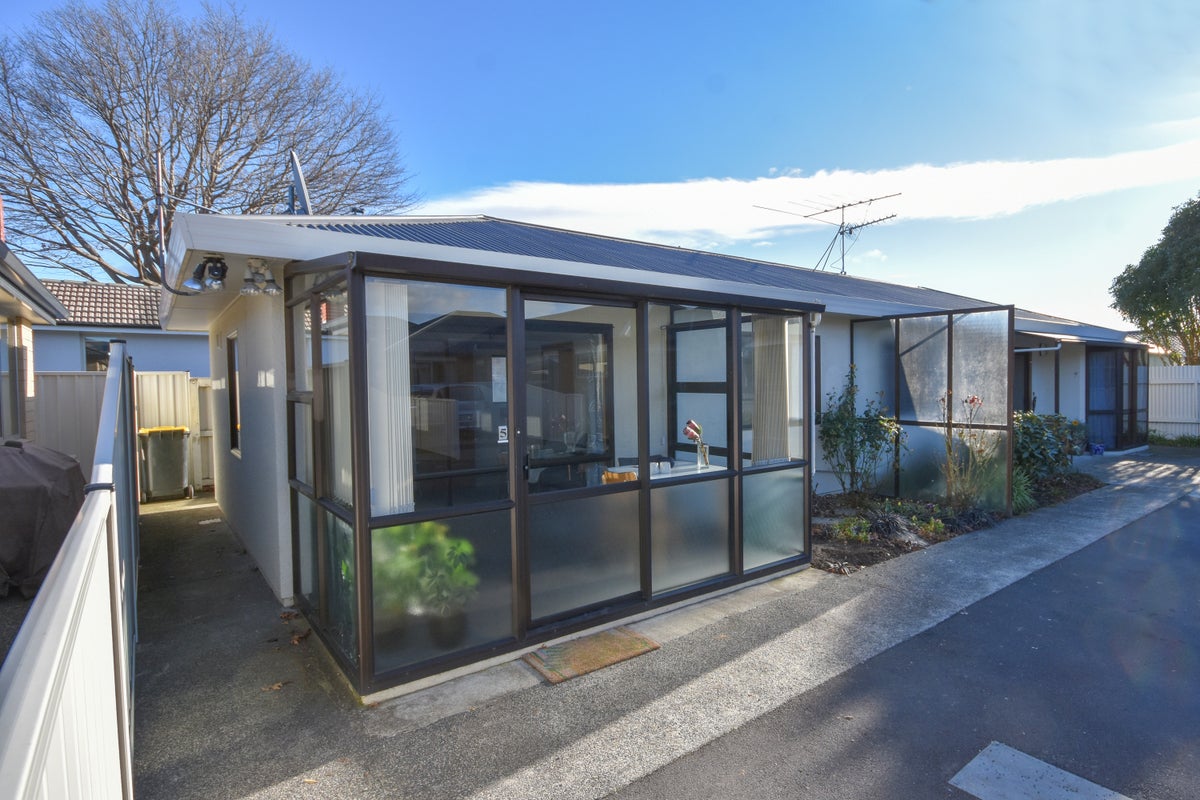 5 Maranatha Mews, Mosgiel, Mosgiel - Carousel 1