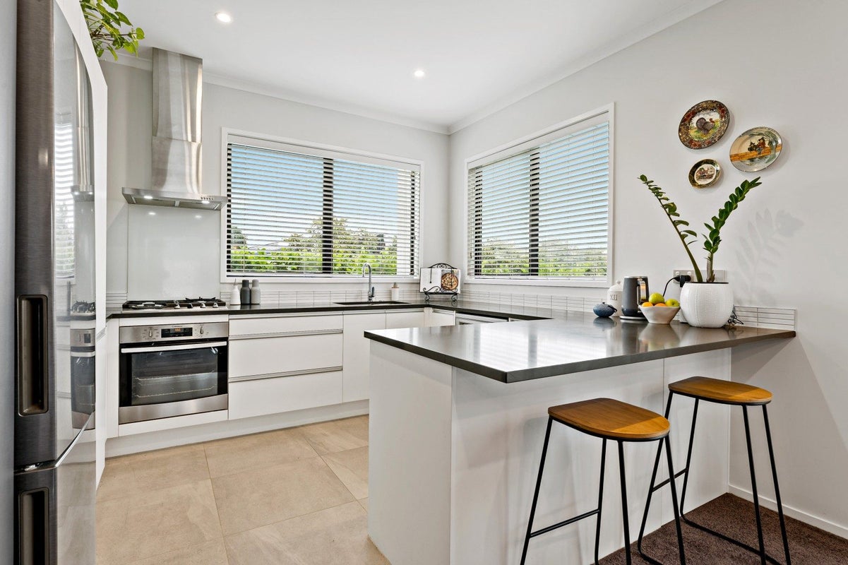 2 Rangihina Road, Hobsonville, Auckland - Carousel 2