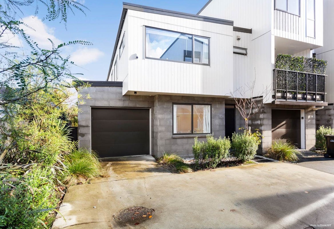 19 Houkura Way, Sandringham, Auckland - Carousel 2