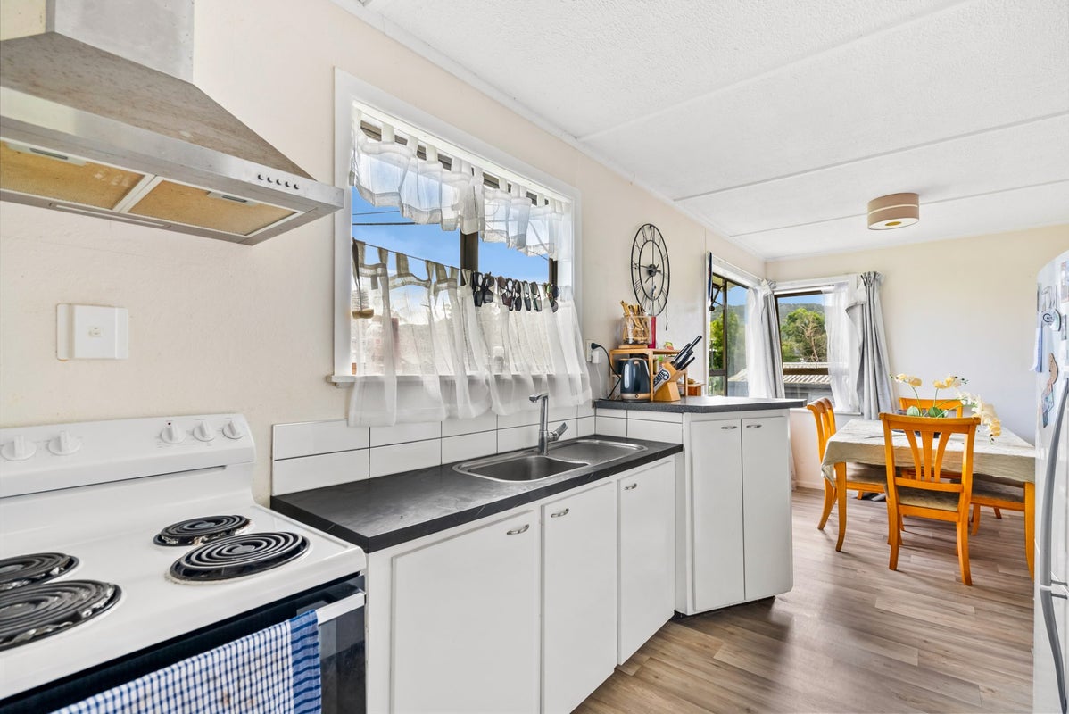 80 Tarewa Road, Morningside, Whangarei - Carousel 2