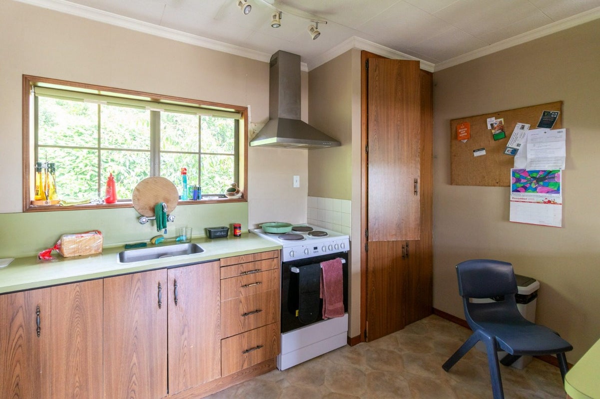 685 Queens Drive, Waikiwi, Invercargill - Carousel 1