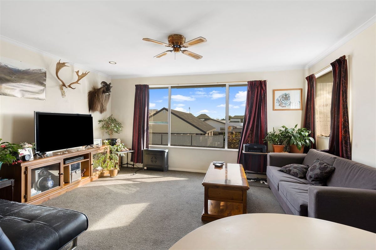 4/38 Forth Street, Richmond, Christchurch - Carousel 2