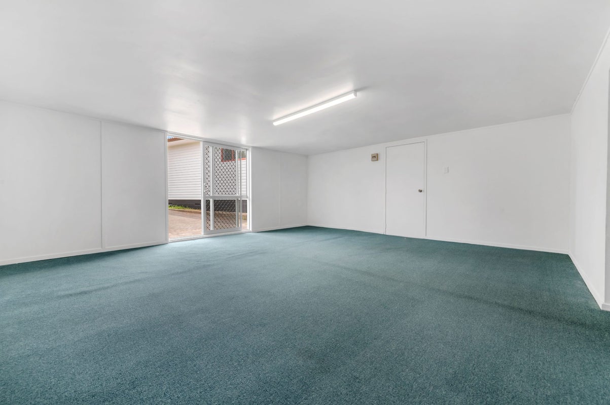 46 Harania Avenue, Favona, Auckland - Carousel 17