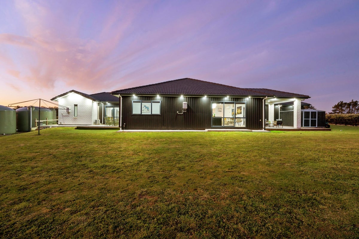 14 Karaka School Lane, Karaka, Papakura - Carousel 2