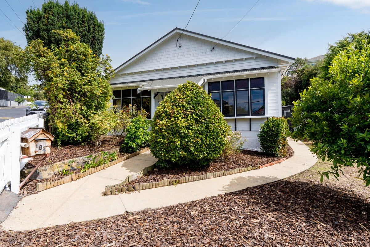 104 Neidpath Road, Mornington, Dunedin - Carousel 2