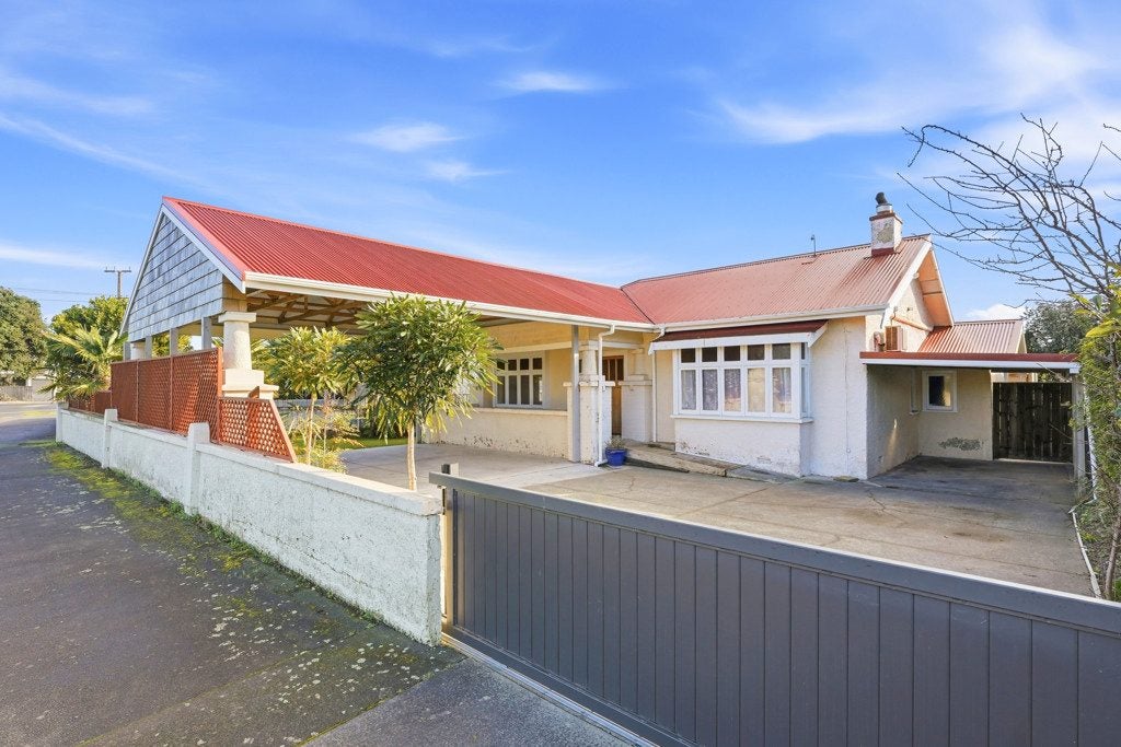 50 Liffiton Street, Gonville, Whanganui - Carousel 1