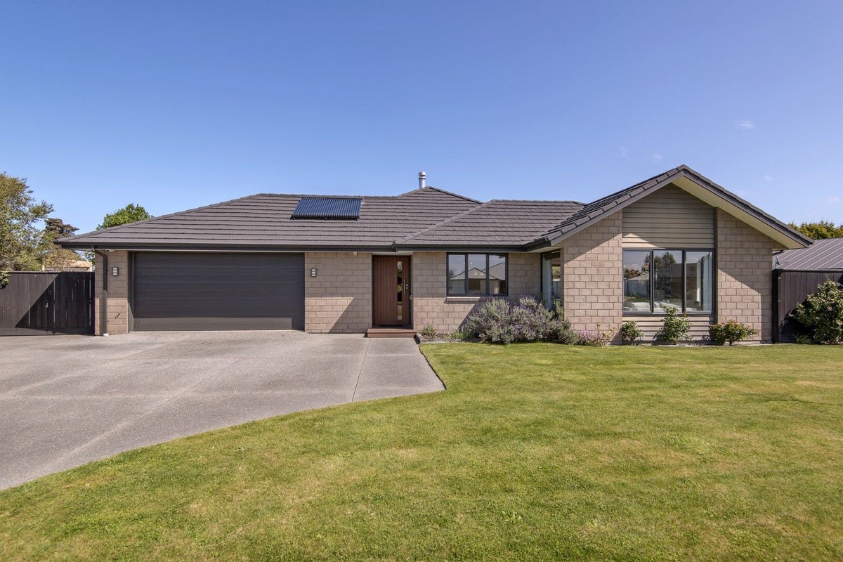17 Stables Drive, Lincoln, Lincoln - Carousel 20