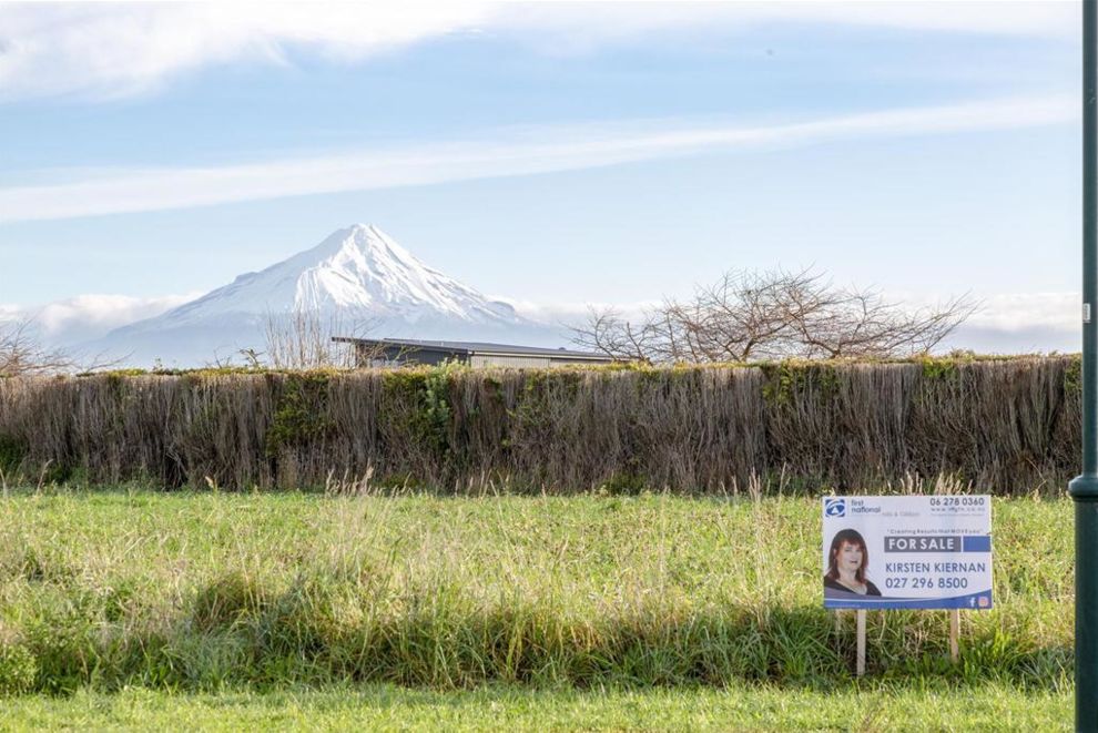 15 Kia Marea Close, Hawera - Carousel 1
