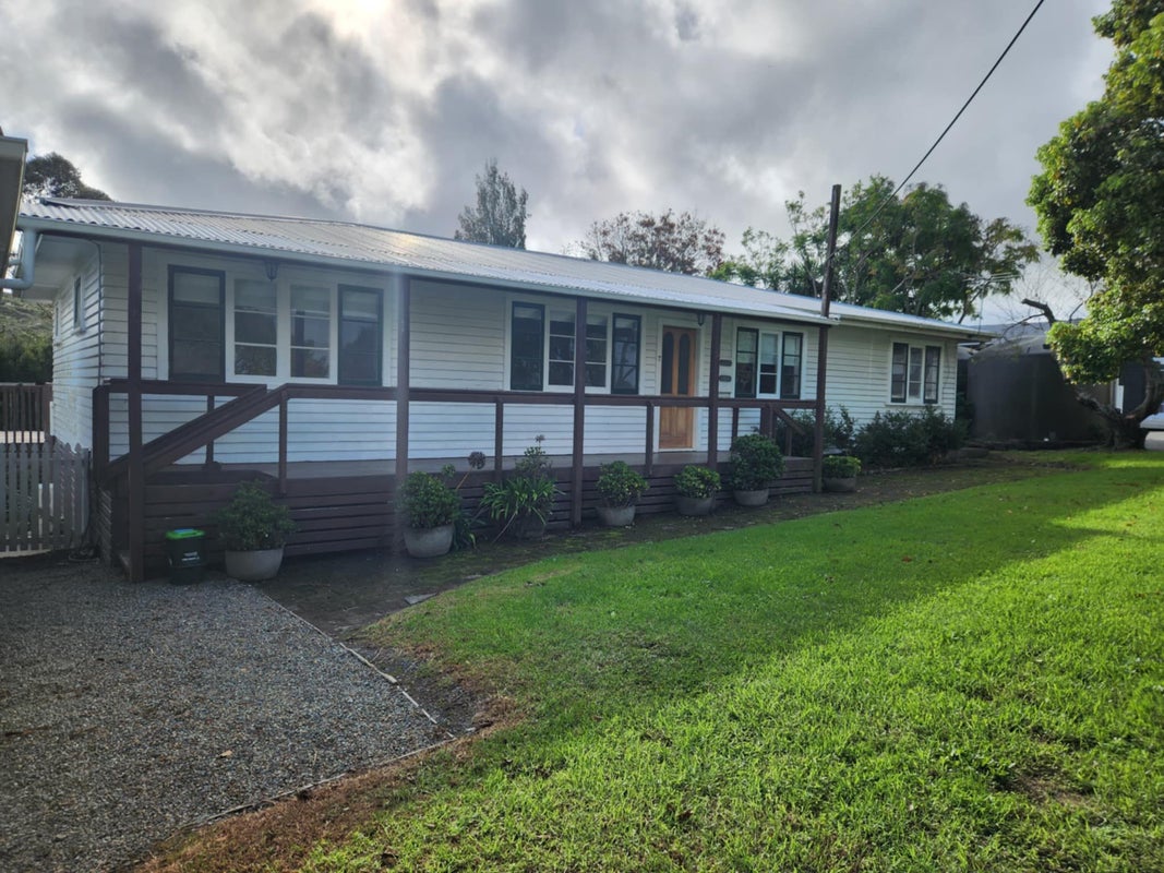 18 School Road, Riverhead, Riverhead - Carousel 2