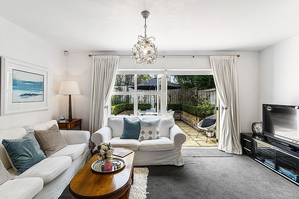 16/57 Gladstone Road, Northcote, Auckland - Carousel 2