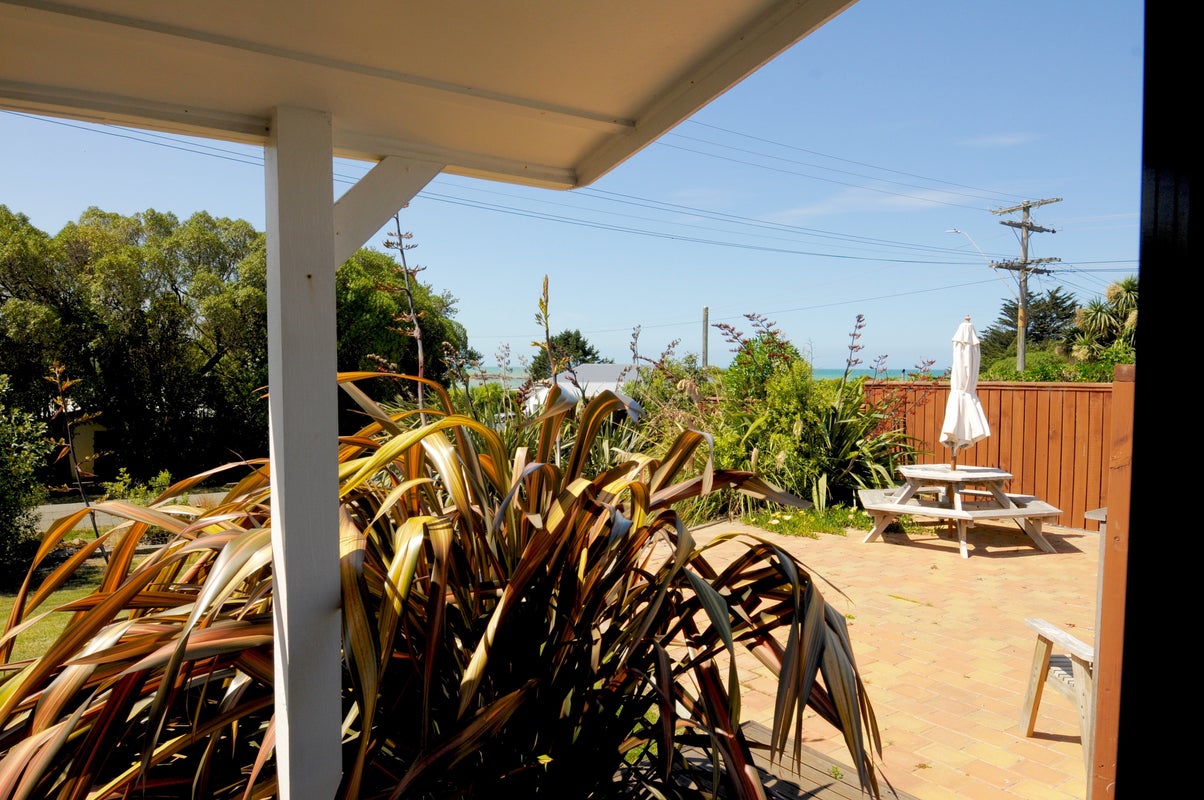 6 Chambers Street, Kakanui - Carousel 2