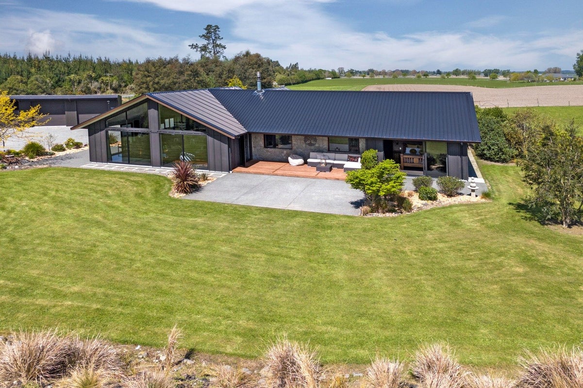 191 Te Moana Road, Pleasant Valley - Carousel 1