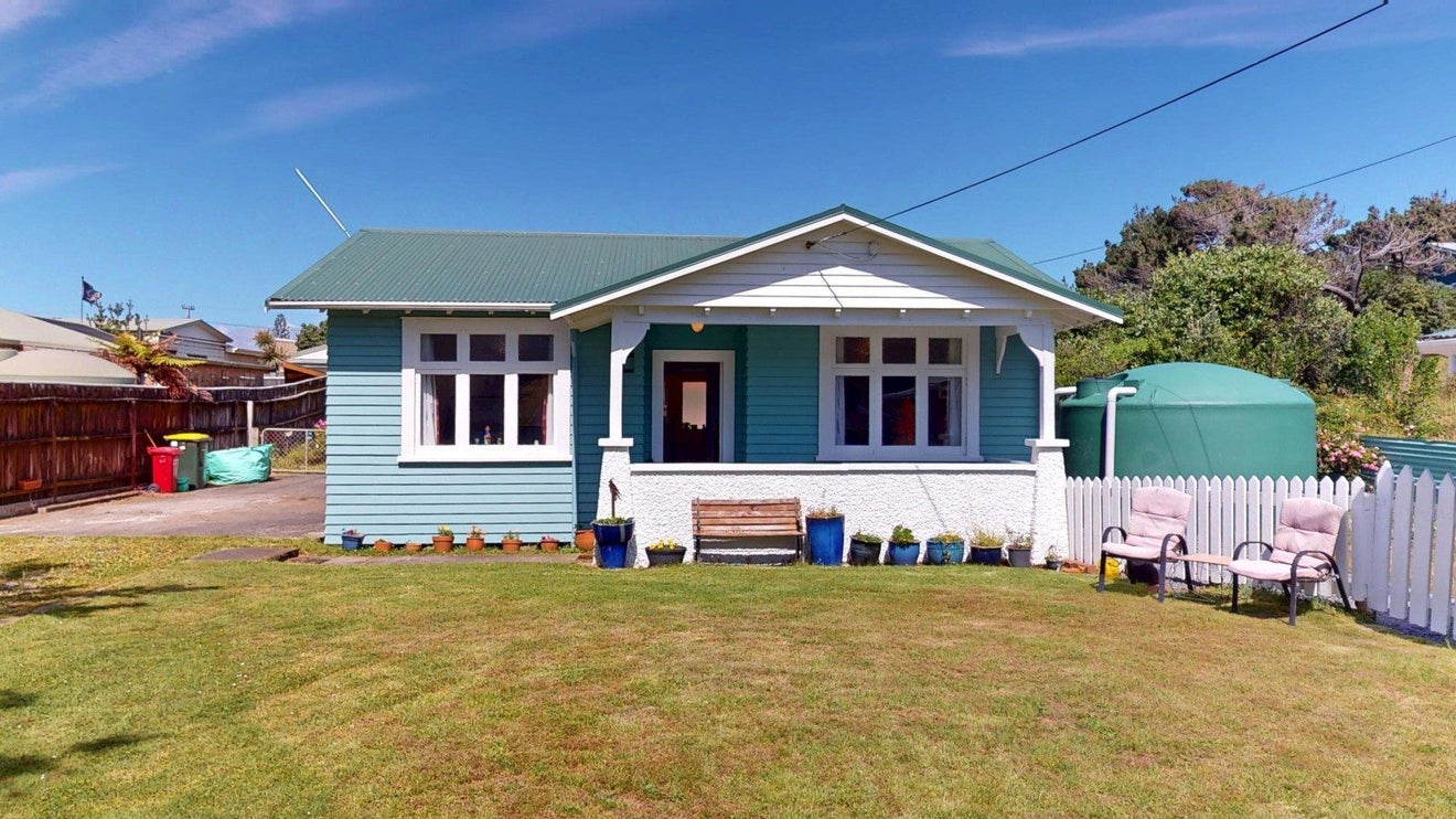 108 Rua Avenue, Waitarere Beach, Levin - Carousel 1