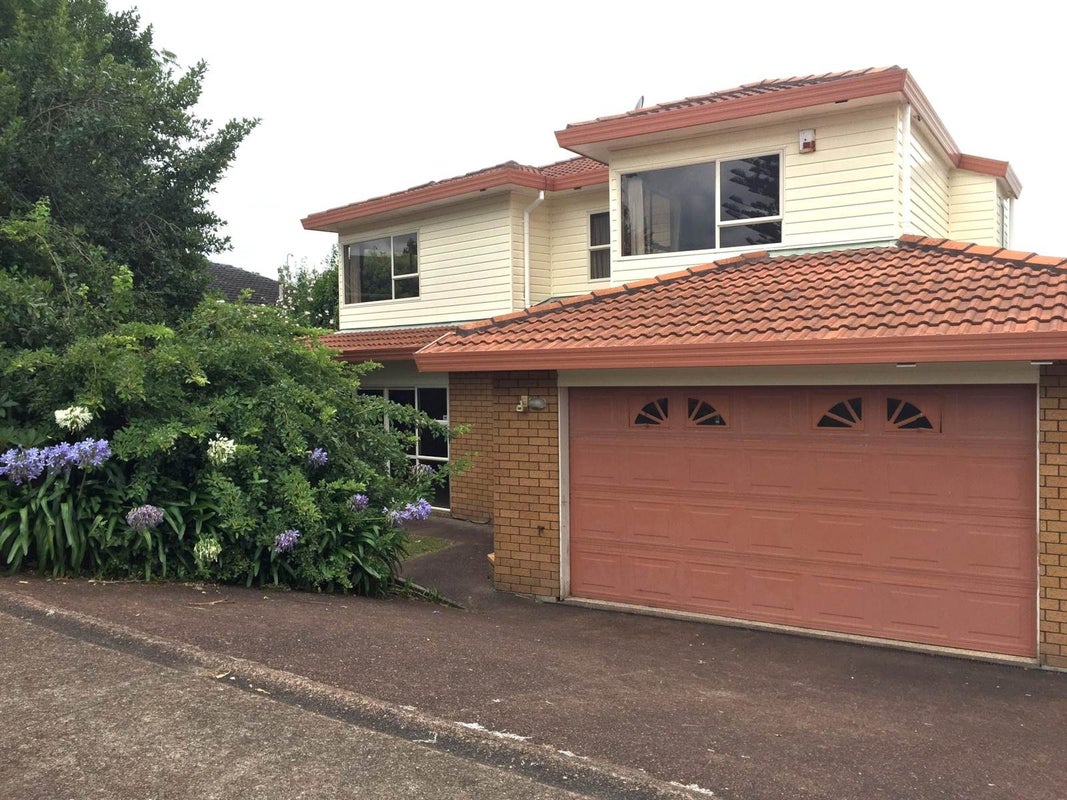 17H Tirimoana Road, Te Atatu South, Auckland - Carousel 1