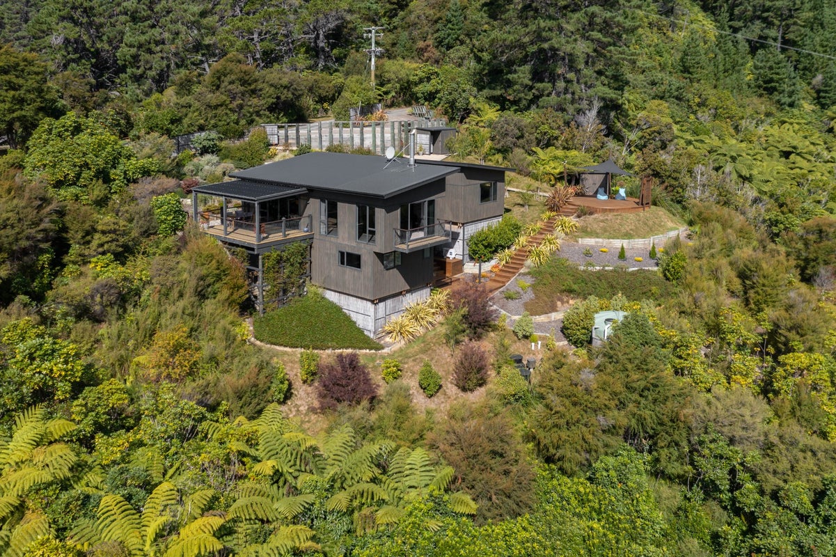 615 Port Underwood Road, Whatamango Bay, Picton - Carousel 2