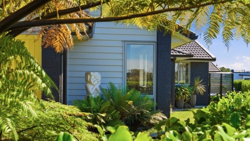 1 Hanlow Place, Pyes Pa, Tauranga - Carousel 17