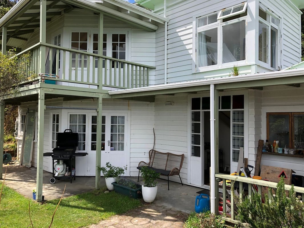 34 Waitohu Road, York Bay, Lower Hutt - Carousel 2