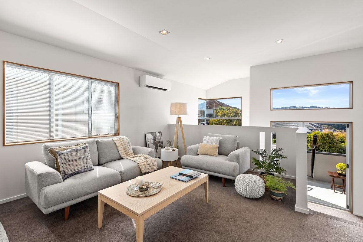 27 Waverton Terrace, Churton Park, Wellington - Carousel 2